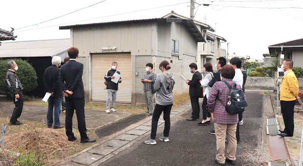 金山地区の歴史、人権と福祉のまちづくり運動をテーマにフィールドワーク（11月7日・丸亀市）